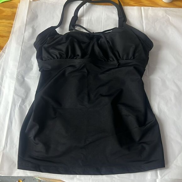 Lands End Women's NEW WITH TAGS Tie Front Underwire Tankini Swimsuit Top - Picture 7 of 12